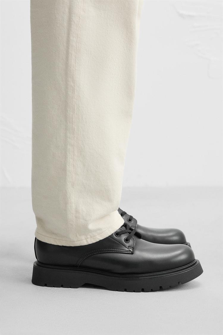ボリュームソールレースアップブーツ - ブラック | ZARA Japan / 日本