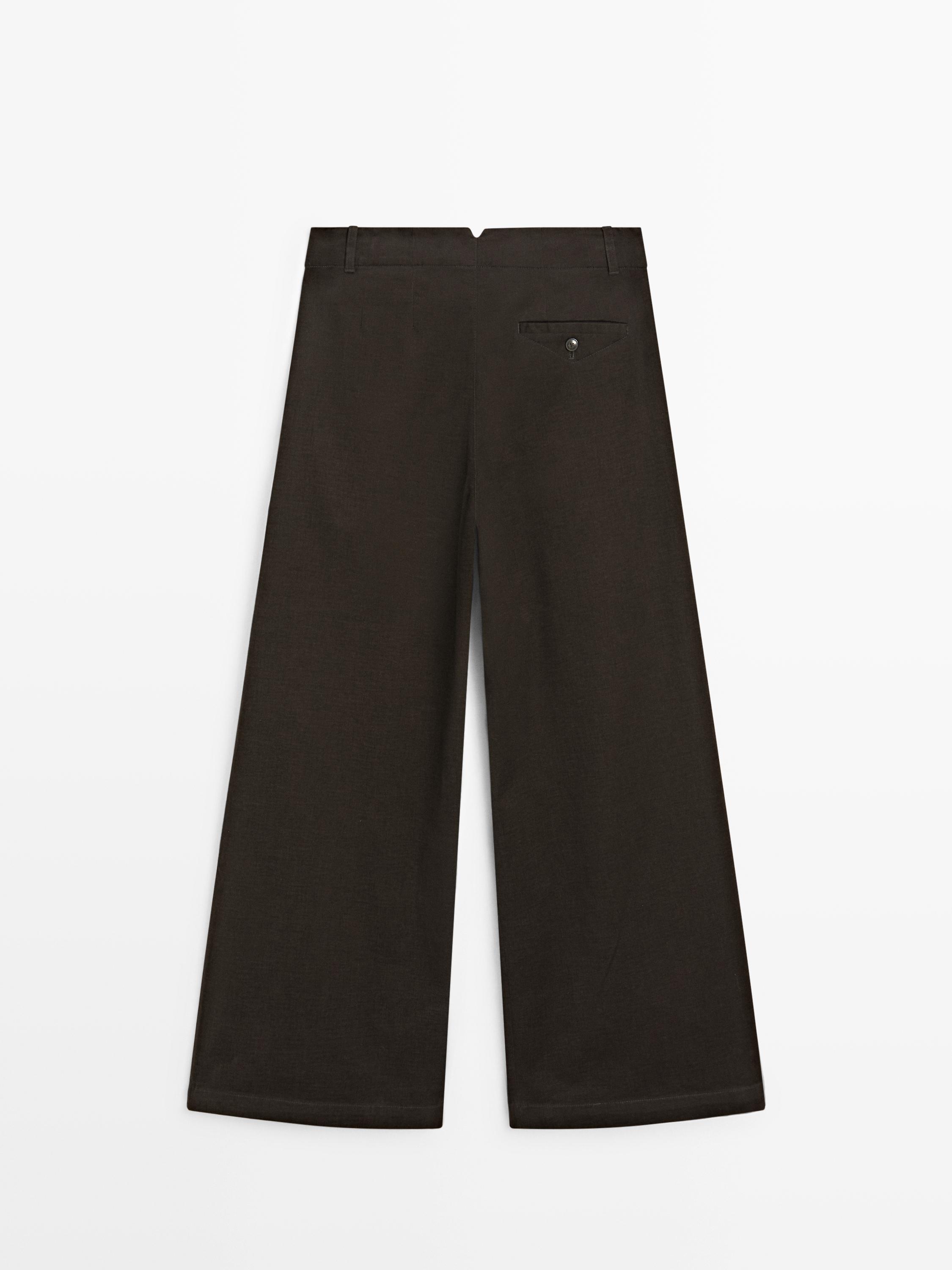 Wide-leg trousers with darts