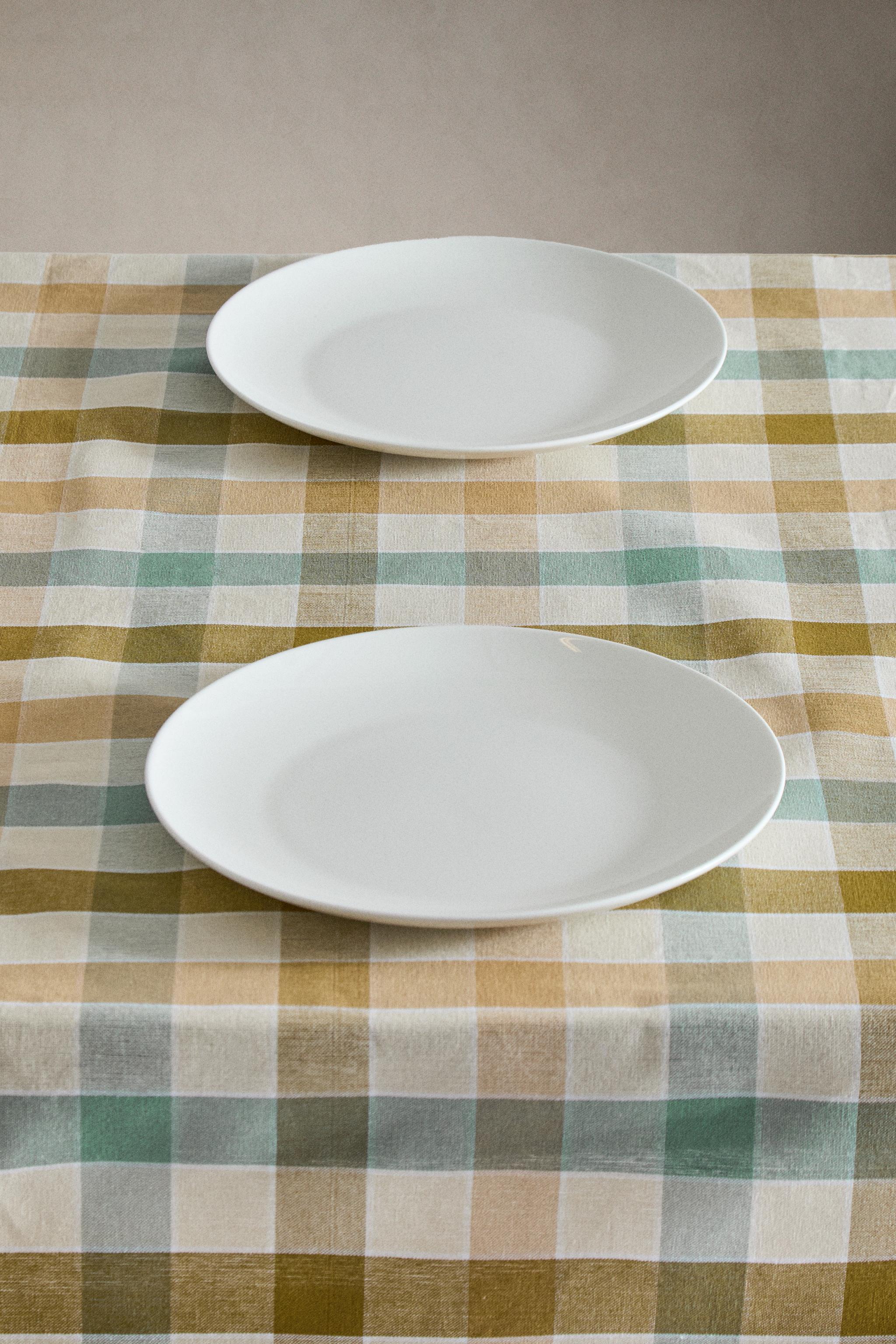 DYED THREAD CHECK TABLECLOTH
