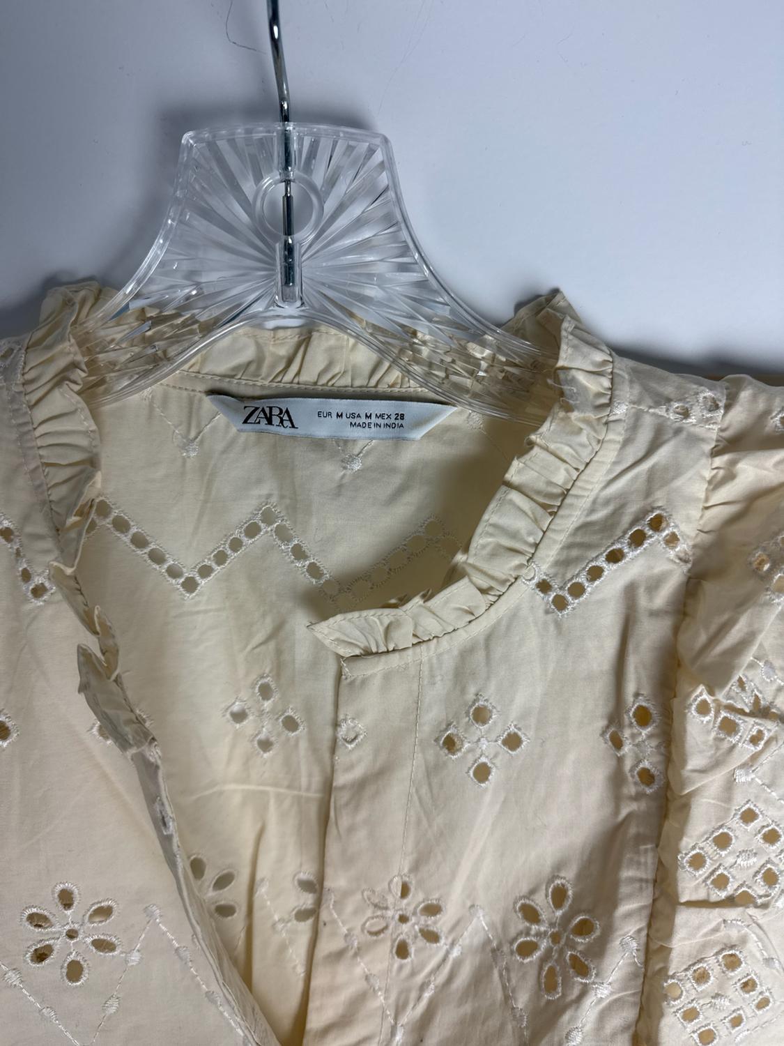 CUERPO BORDADOS PERFORADOS - Image 4