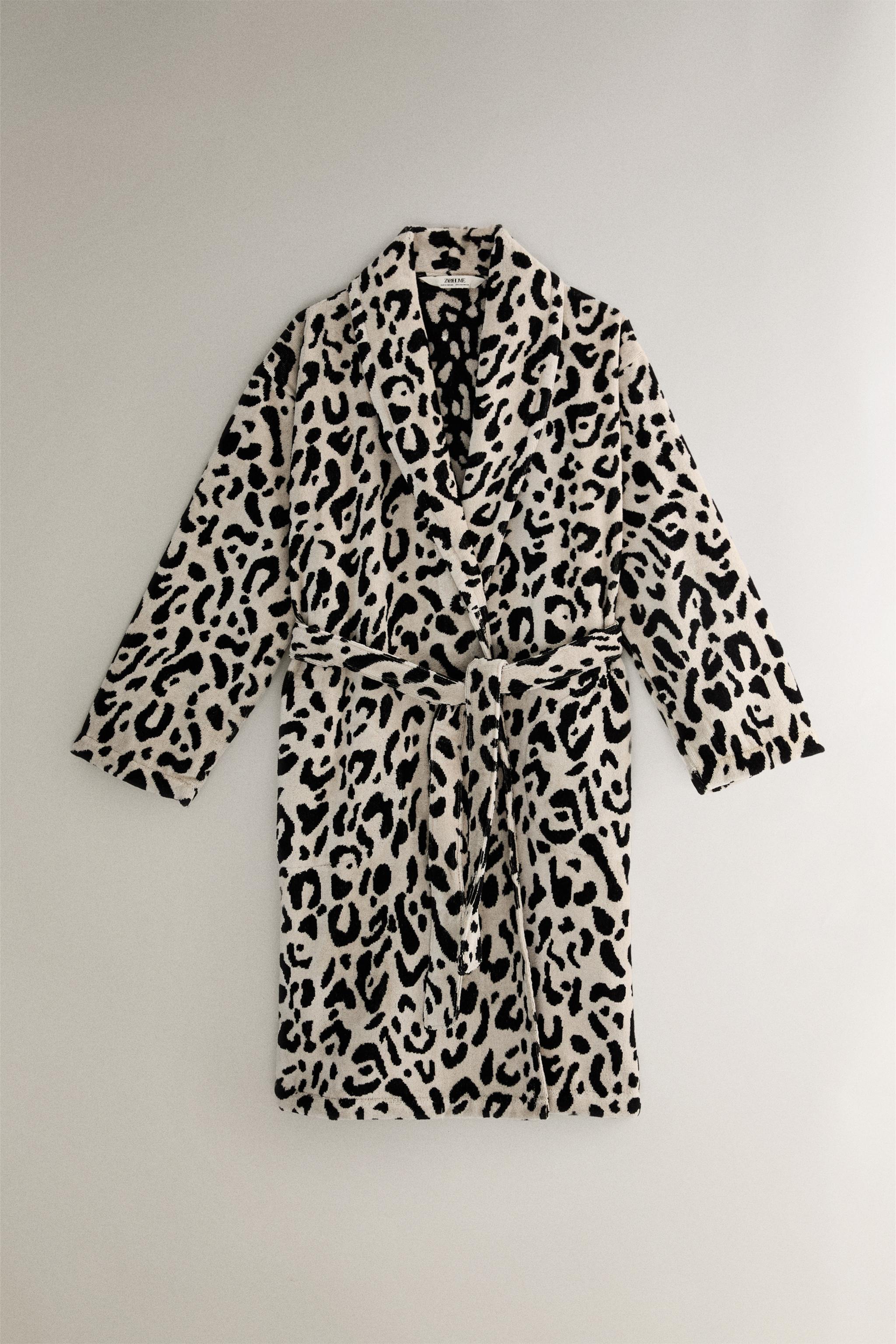 PEIGNOIR VELOURS IMPRIMÉ ANIMAL