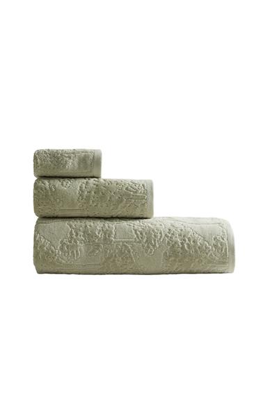 FLORAL JACQUARD BATH TOWEL - Light green by Zara