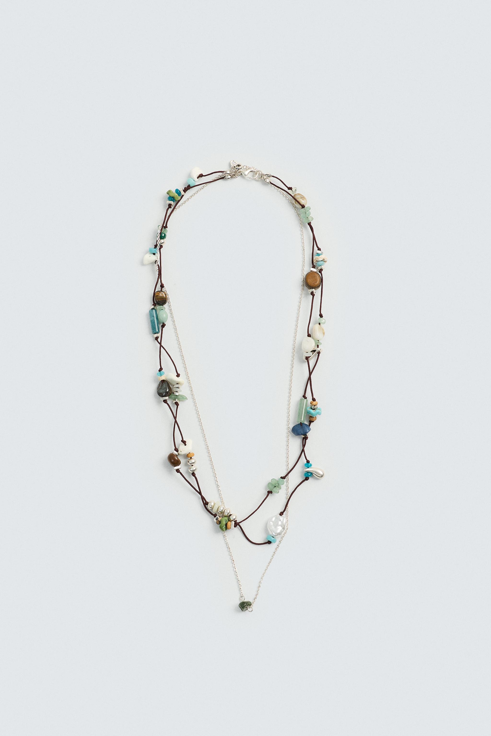 LOT DE 2 COLLIERS ASSORTIS