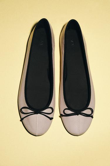 BAILARINAS PIEL CONTRASTE - Blanco Crudo de Zara