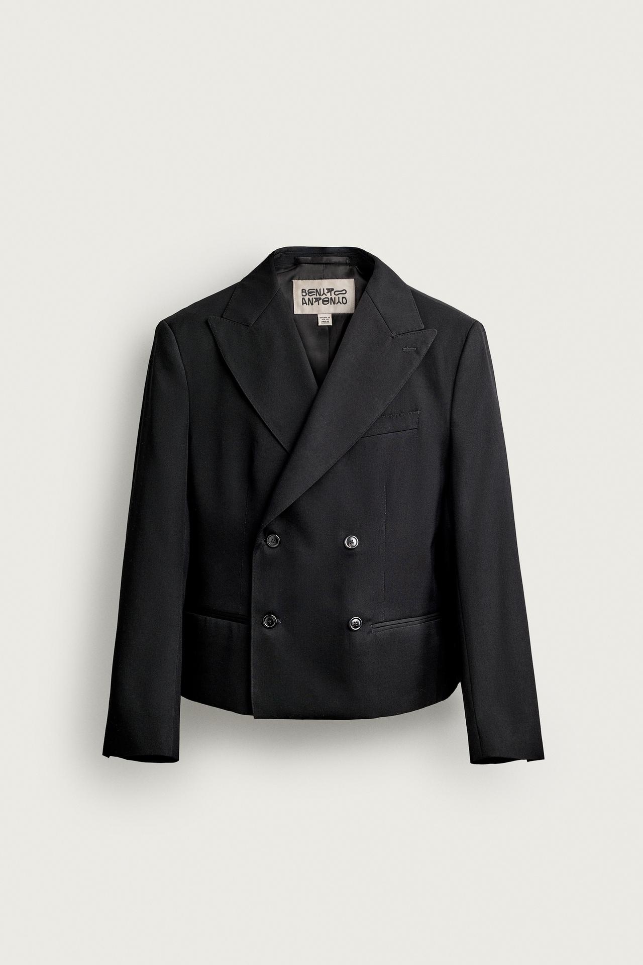 CROPPED FIT 100% WOOL SUIT BLAZER — Black
