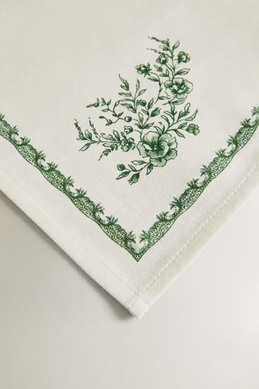 PACK SERVIETTES DE TABLE SATINÉES FLEURS (LOT DE 2) - Verdâtre de Zara - Image 2