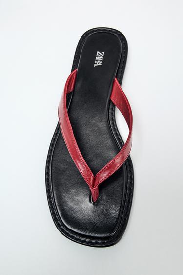 LEATHER CONTRAST SANDALS - Red by Zara