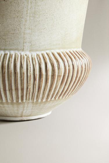 VASE DÉCORATIF EN CÉRAMIQUE - Écru de Zara - Image 2