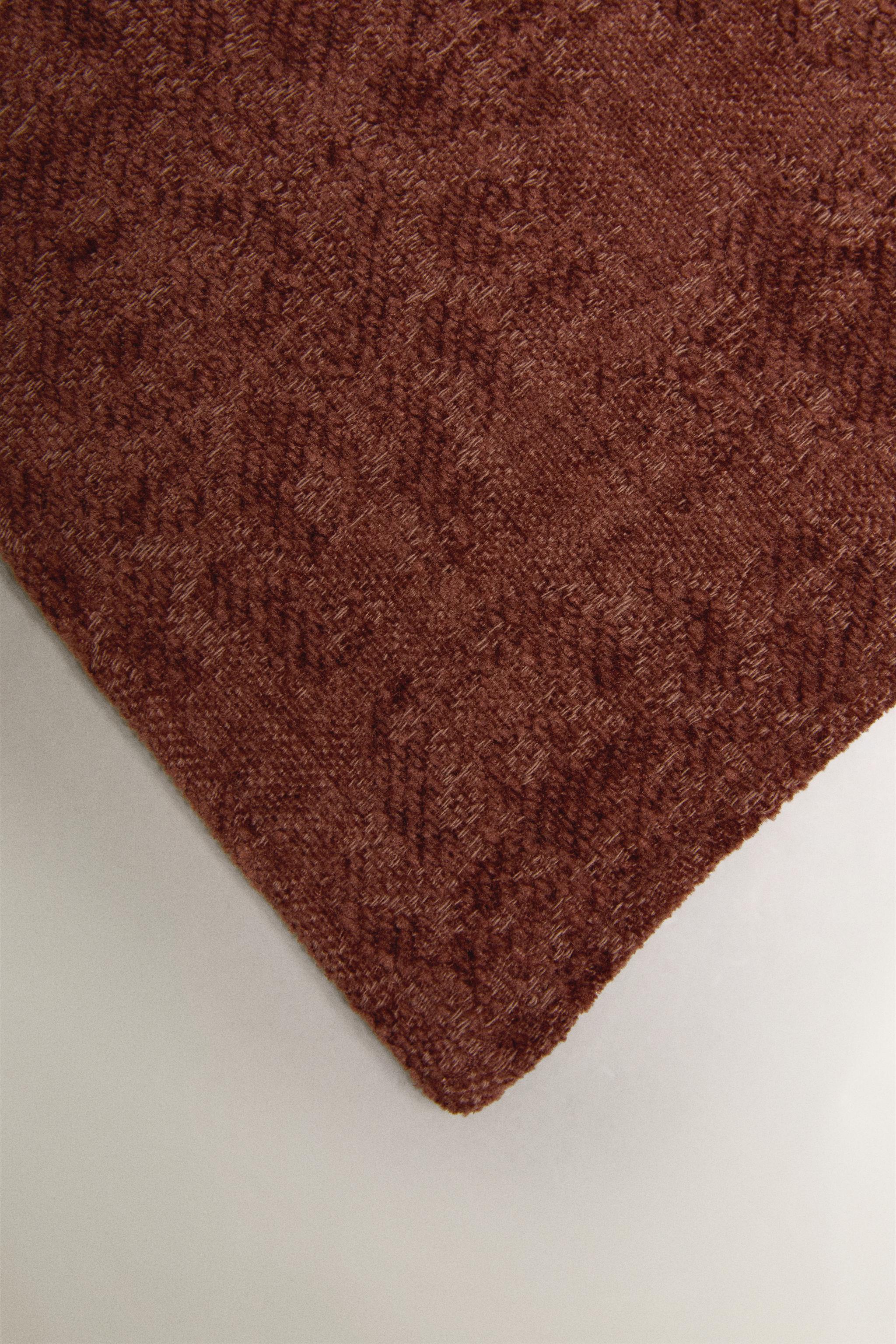 COUVERTURE CHENILLE JACQUARD