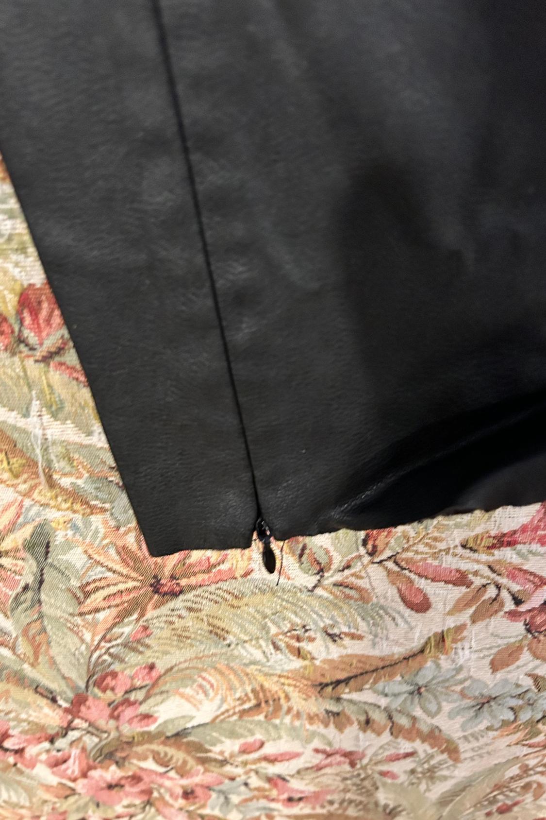 PANTALONE IN PELLE ECOLOGICA - Image 3