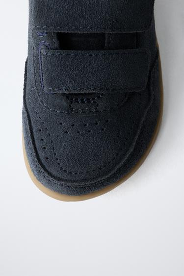 TENNIS EN CUIR À BRIDES BAREFOOT - Bleu marine de Zara - Image 4