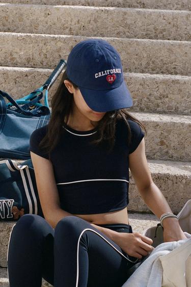 VARSITY EMBROIDERED CAP - Navy blue by Zara