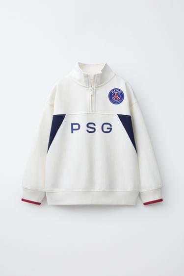 سويت شيرت بشعار PSG ® - خَام by Zara