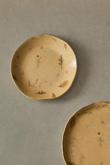 STONEWARE SIDE PLATE WITH DESIGNS - Beige by Zara - Image 5