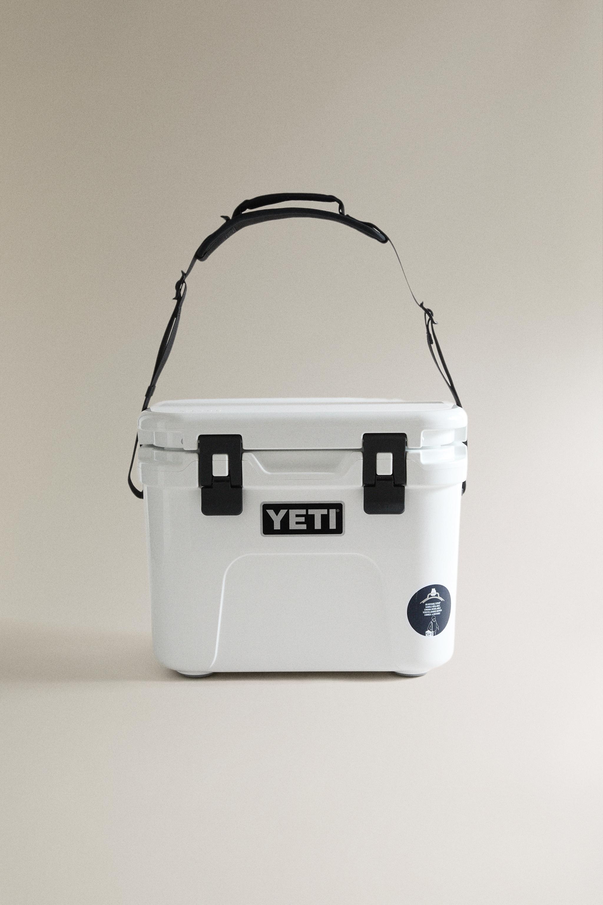 SMALL RIGID YETI PORTABLE COOLER - White | ZARA United States