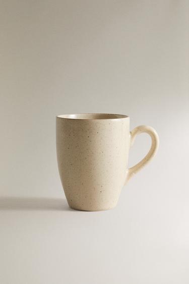 STONEWARE MUG WITH ANTIQUE FINISH RIM - Light ecru by Zara - Image 0