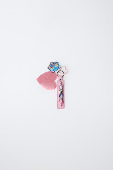 DERPY KPOP DEMON HUNTERS™ NETFLIX © KEY RING AND COMB - Pink by Zara - Image 0
