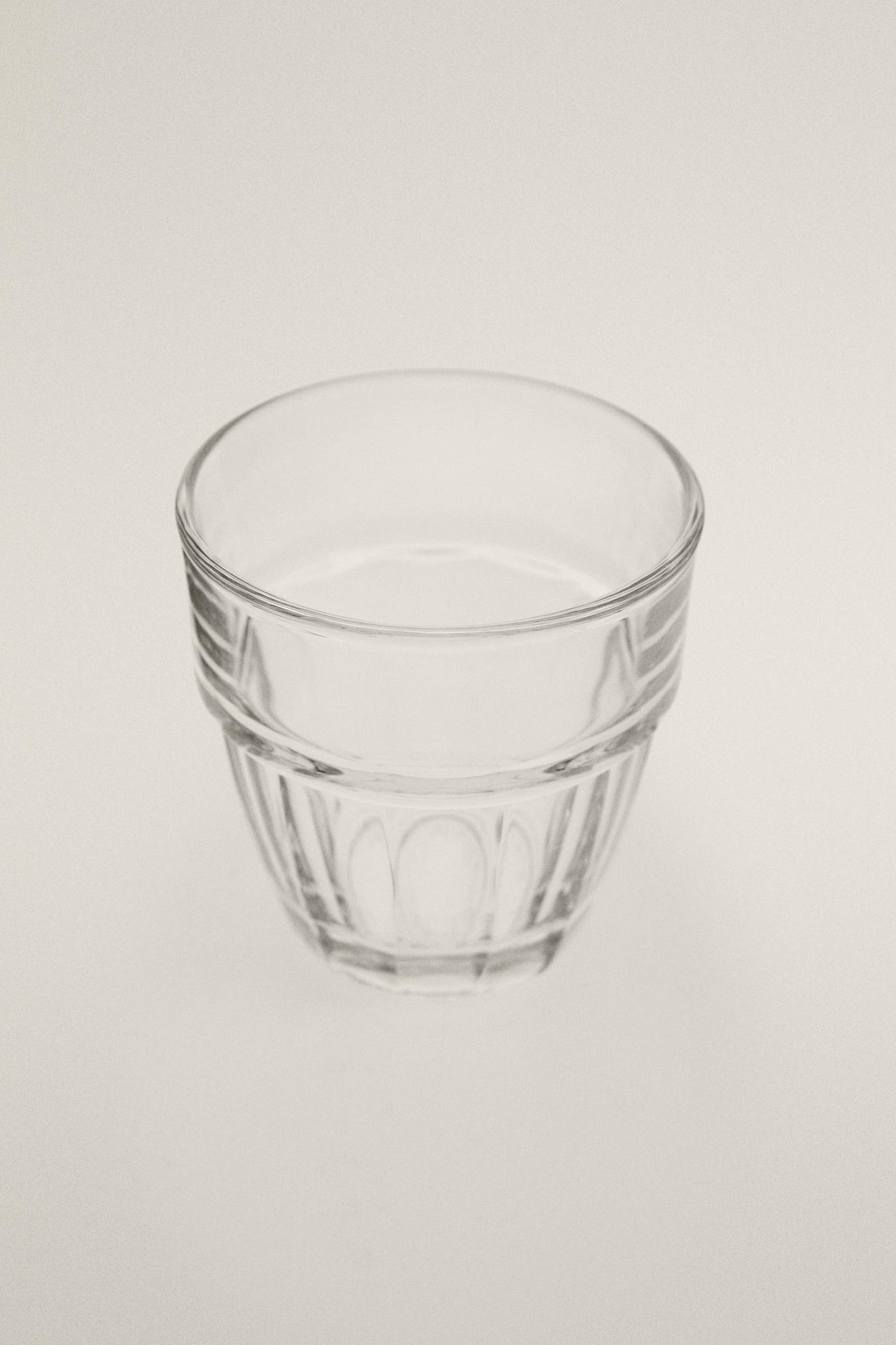 FACETED GLASS COFFEE CUP — Transparent