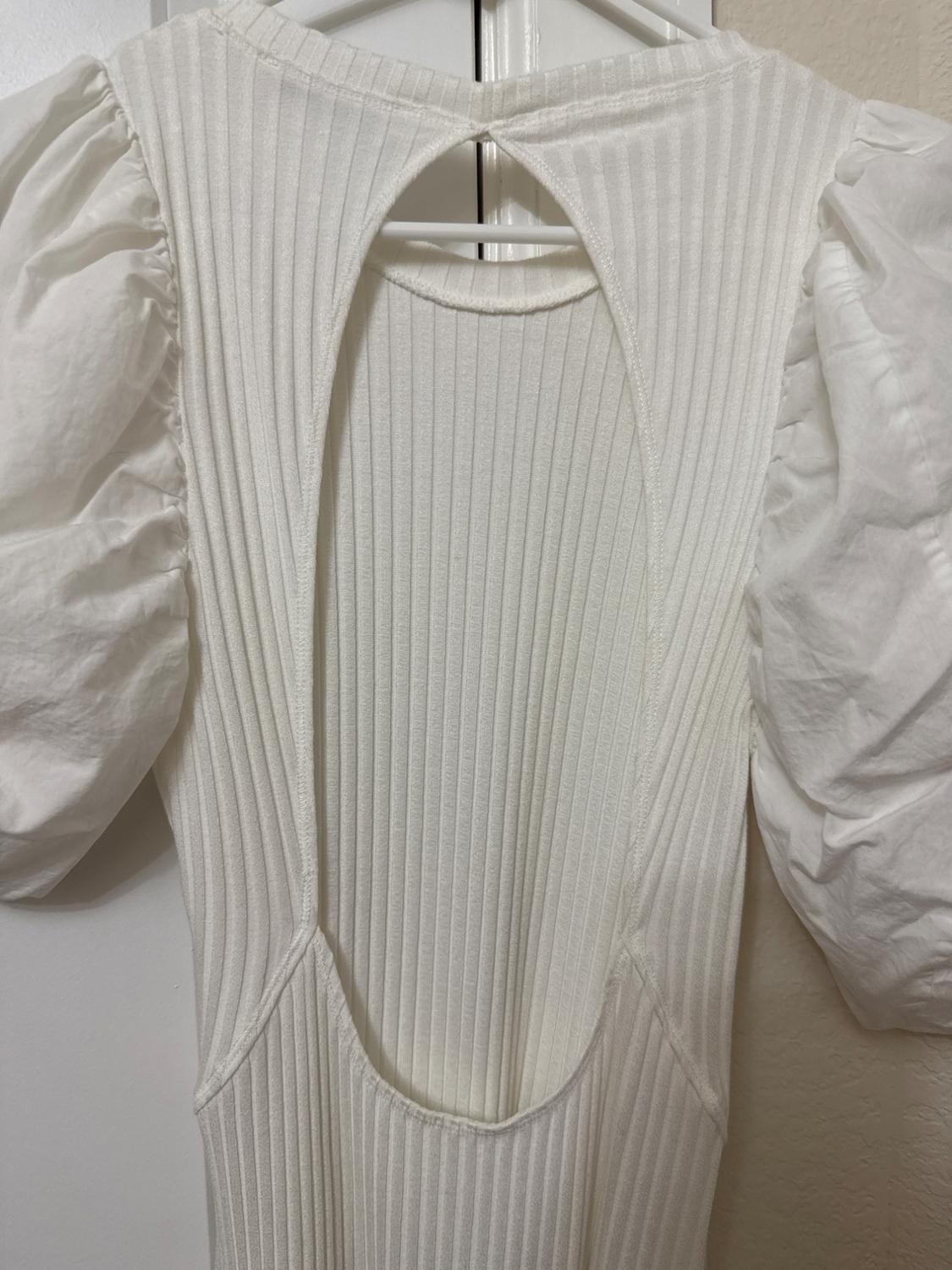 PUFF SLEEVE RIBBED DRESS - Image 4