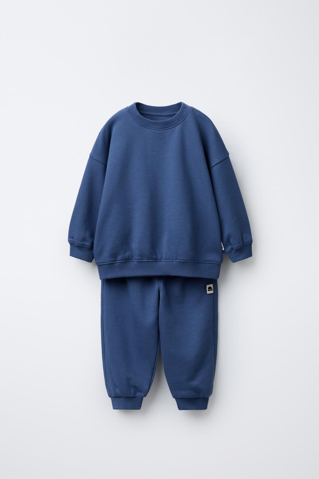 SWEATSHIRT AND JOGGER PANTS SET WITH TAG DETAIL