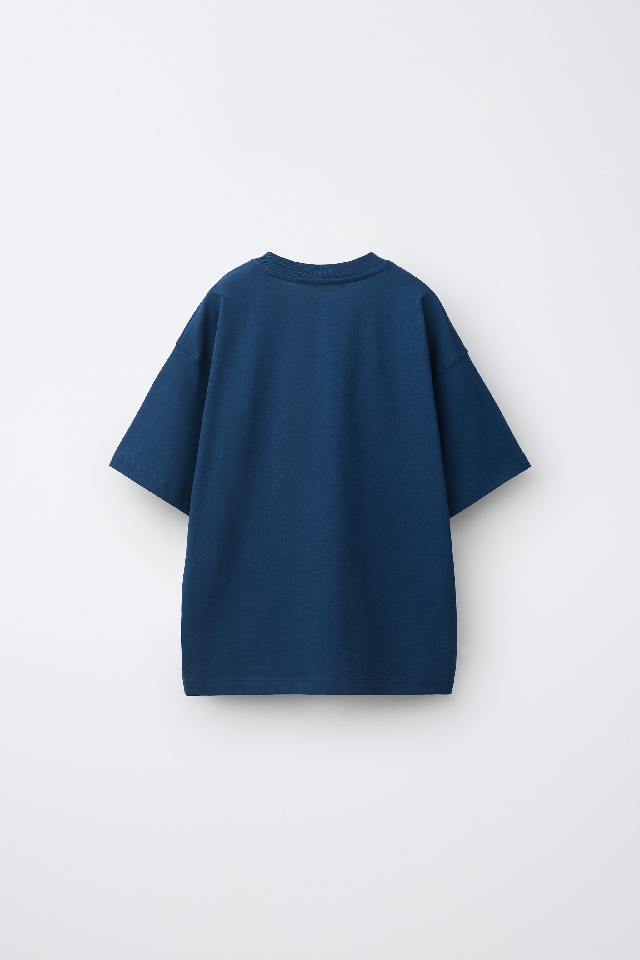 LOT DE TROIS T-SHIRTS UNIS ET À RAYURES