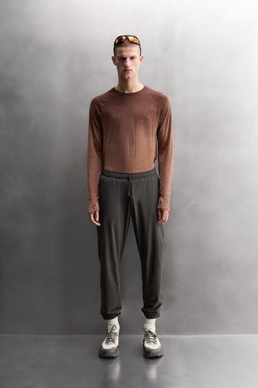 TECHNICAL T-SHIRT WITH WOOL - Brown by Zara - Image 0