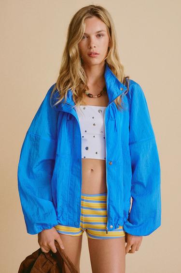 ТОП-БАНДО С ЗАКЛЕПКАМИ — БЕЛЫЙ от Zara