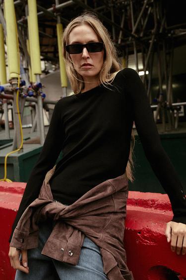 BASIC-PULLOVER AUS GLATTSTRICK - Schwarz von Zara