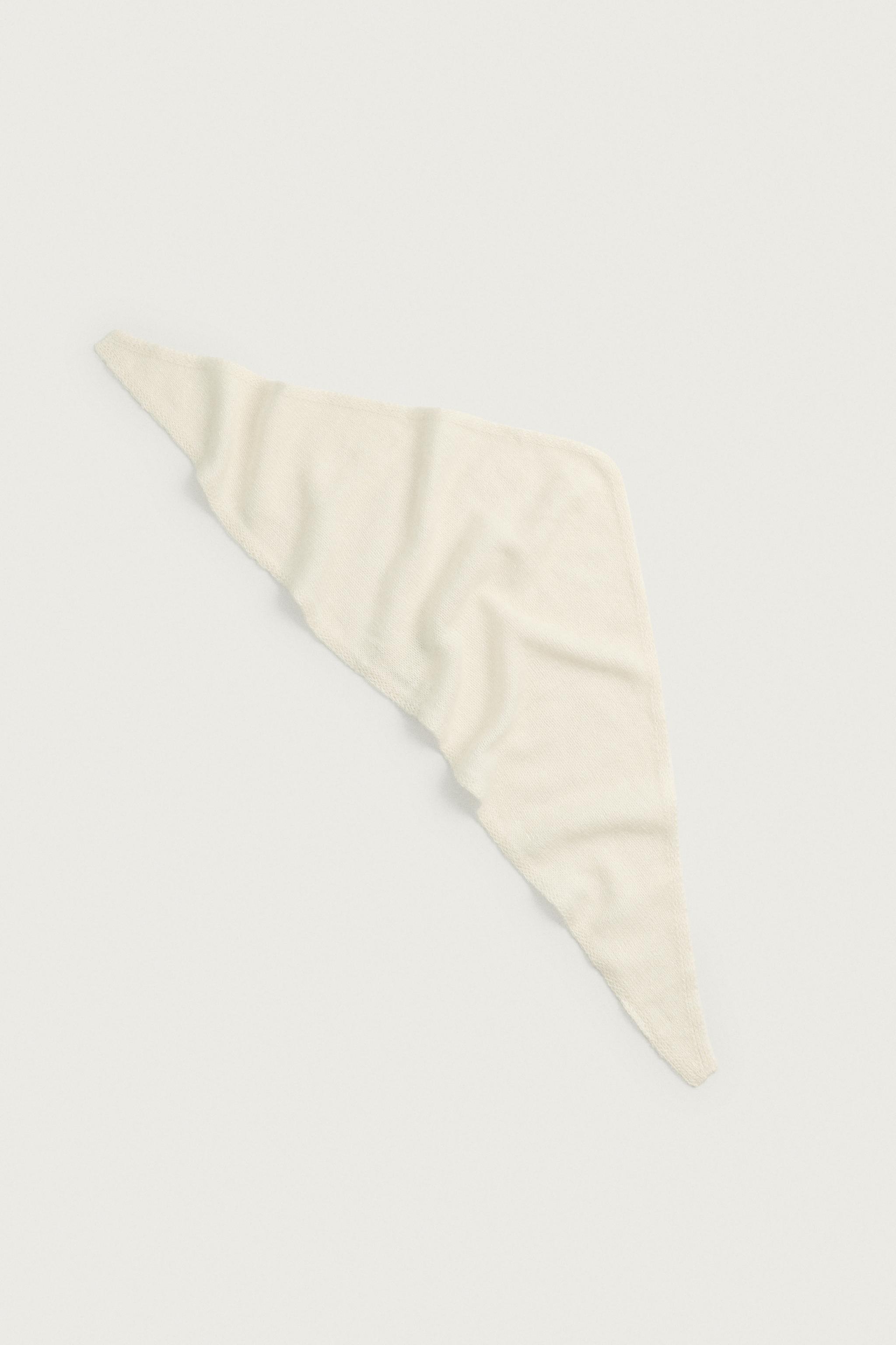 LINEN AND CASHMERE KNIT BANDANA — Ecru