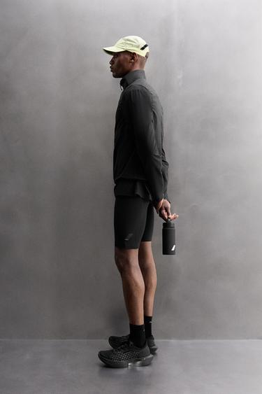 GILET TECHNIQUE LÉGER - Noir de Zara - Image 3