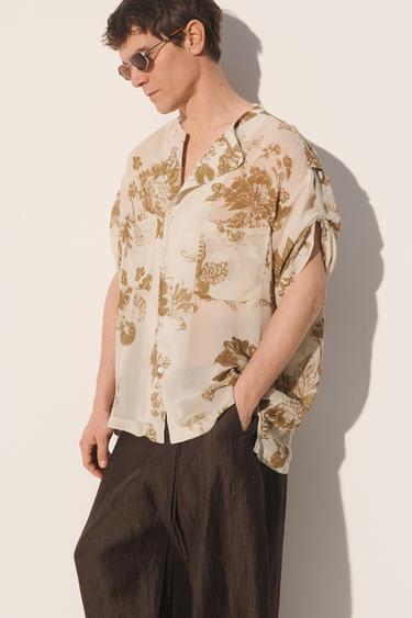 CAMISA FLUIDA ESTAMPADO FLORAL - Estampado de Zara