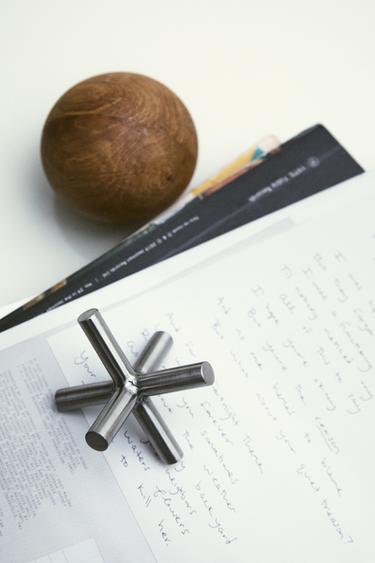 NOUGHTS AND CROSSES GAME - Light beige by Zara