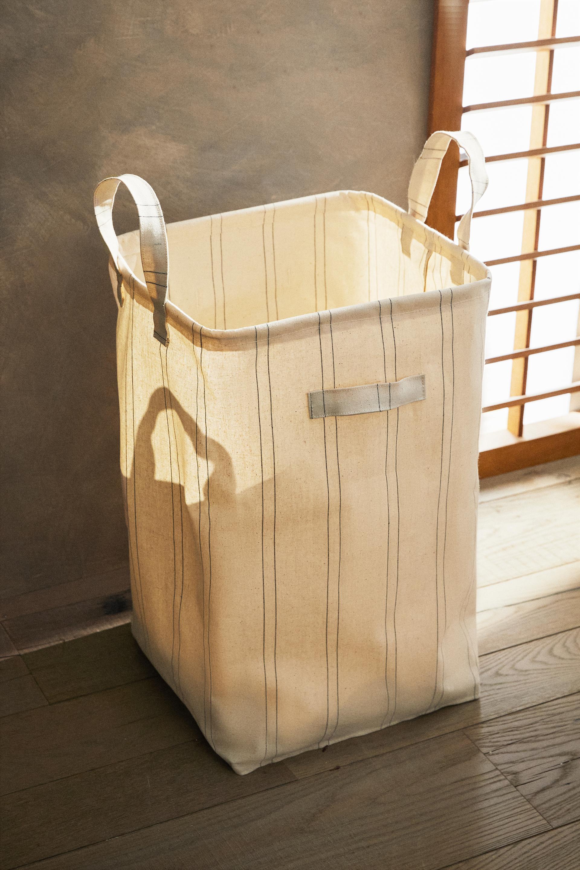 STRIPED LAUNDRY BASKET Ecru / Black ZARA United Kingdom