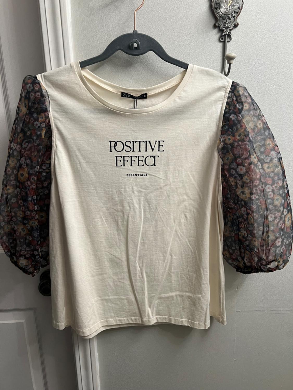 ORGANZA SLEEVE TOP