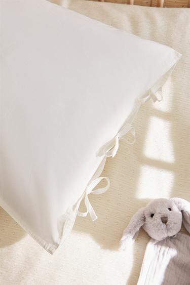 Zara SOLID COLOR CHILDREN’S PILLOWCASE - Oyster-white