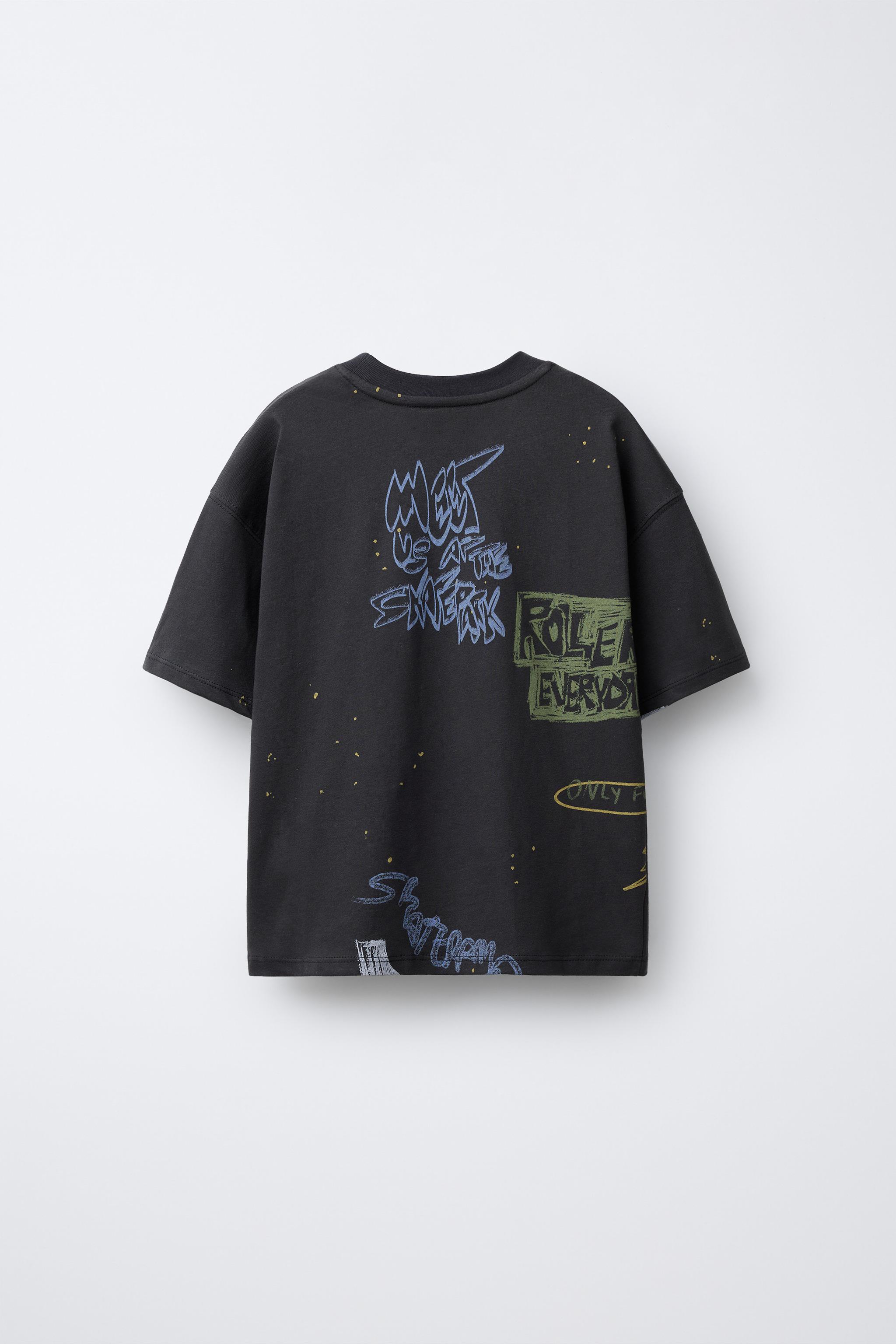 GRAFFITI PRINT T-SHIRT