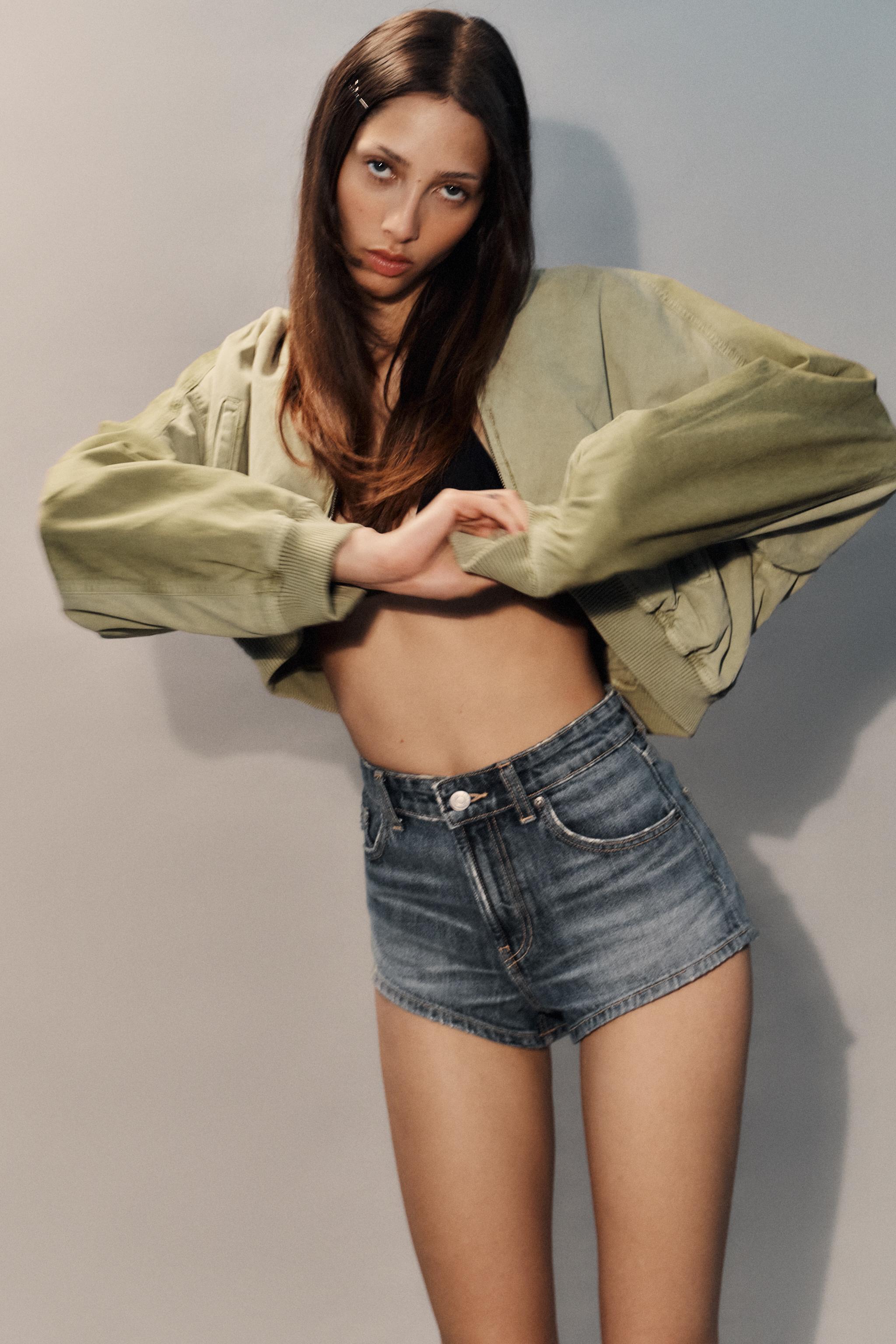 TRF CURVED HIGH-WAIST MINI DENIM SHORTS