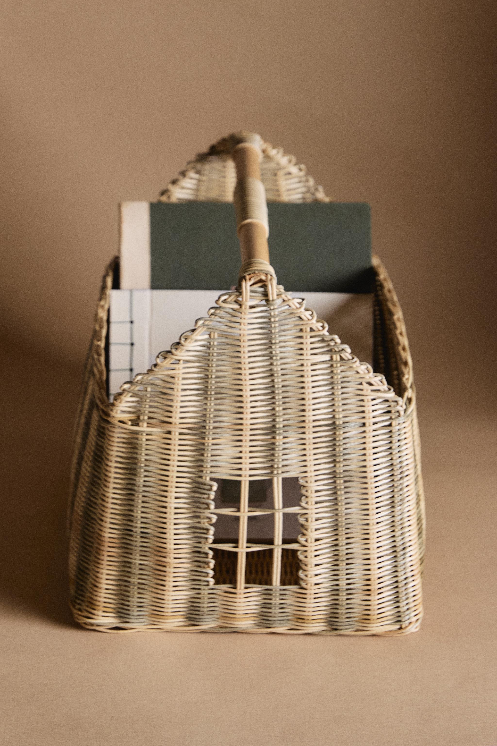 KIDS STRIPED HOUSE BASKET