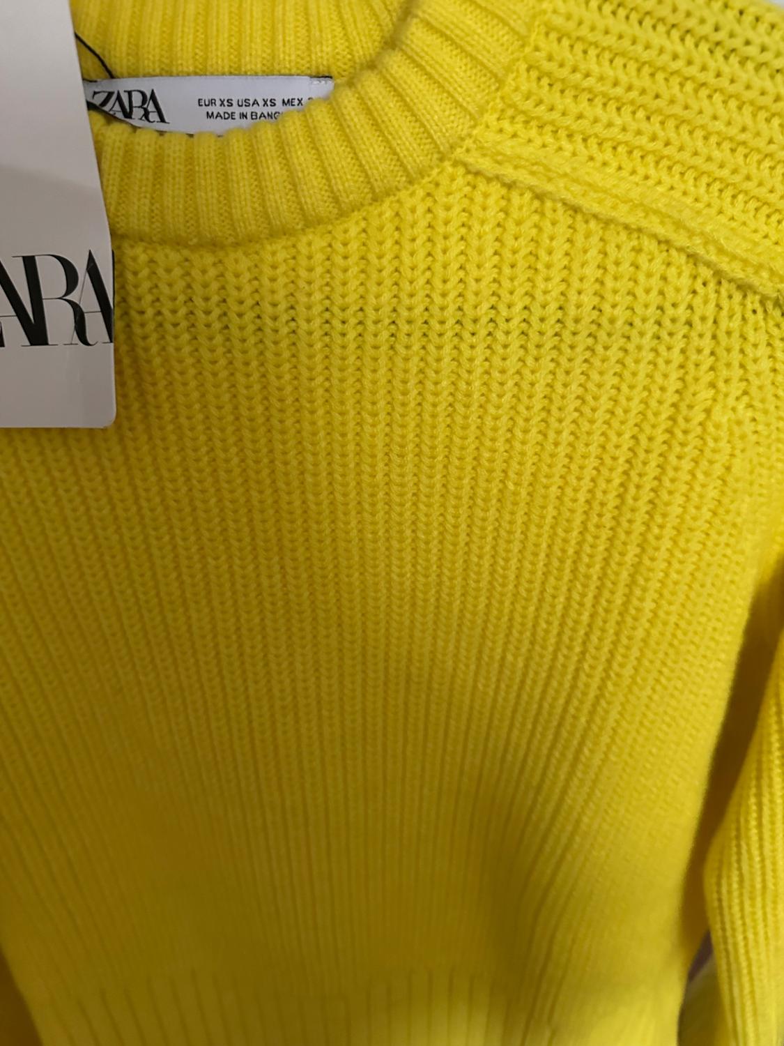 BASIC SIDE VENT KNIT SWEATER - Image 2
