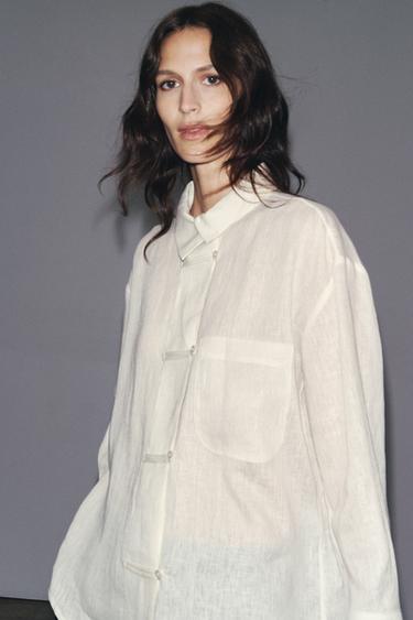 CHEMISE EN LIN 100 % À COL CROISÉ - Écru de Zara - Image 1
