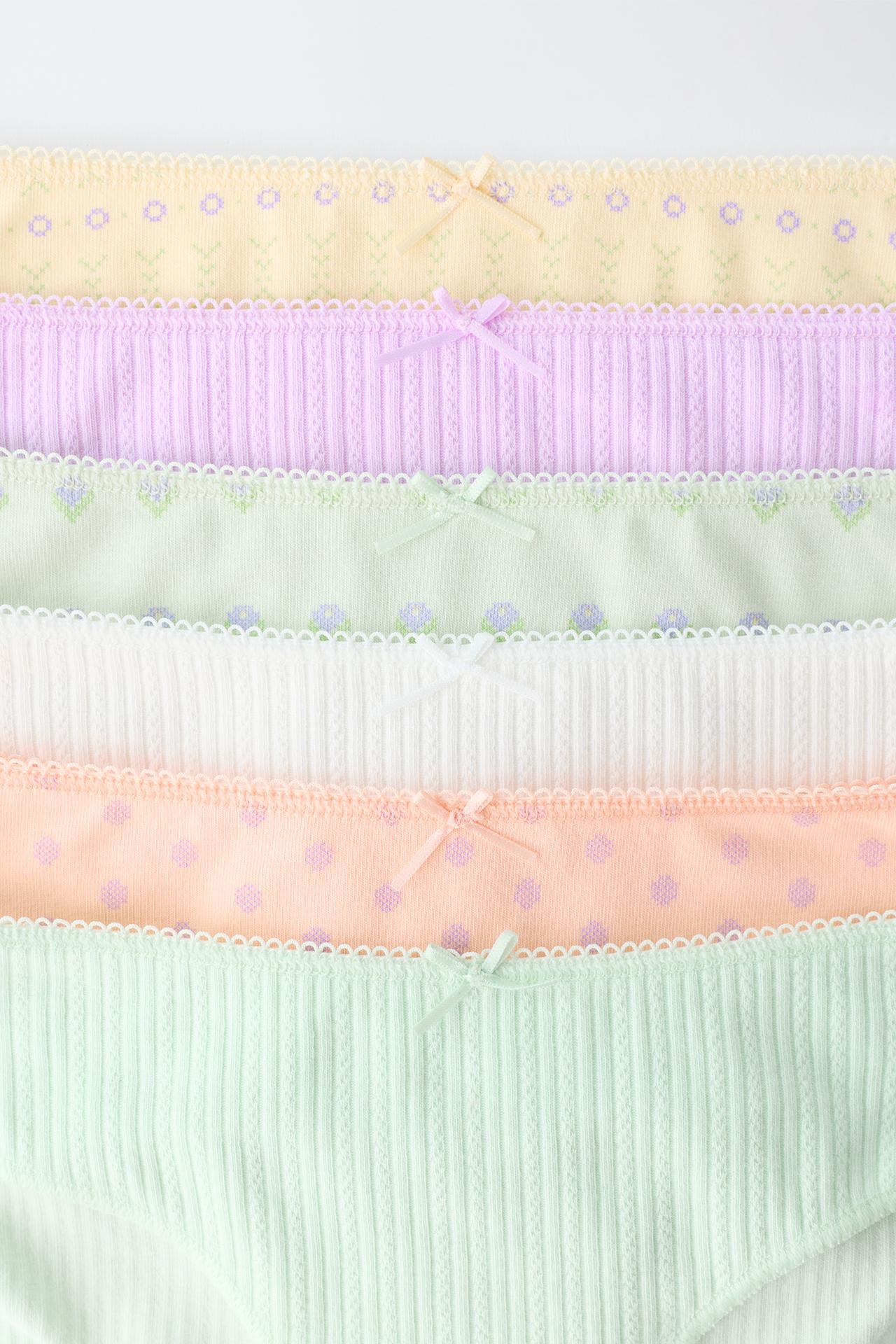 6-14 YEARS / SIX-PACK OF FLORAL UNDERWEAR — Multicolored