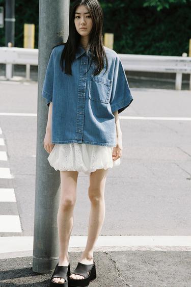 ZW COLLECTION バルーンバミューダパンツ、エンブロイダリー入りホワイト0ZaraのZW COLLECTION バルーンバミューダパンツ、エンブロイダリー入り - ホワイト - 画像 0