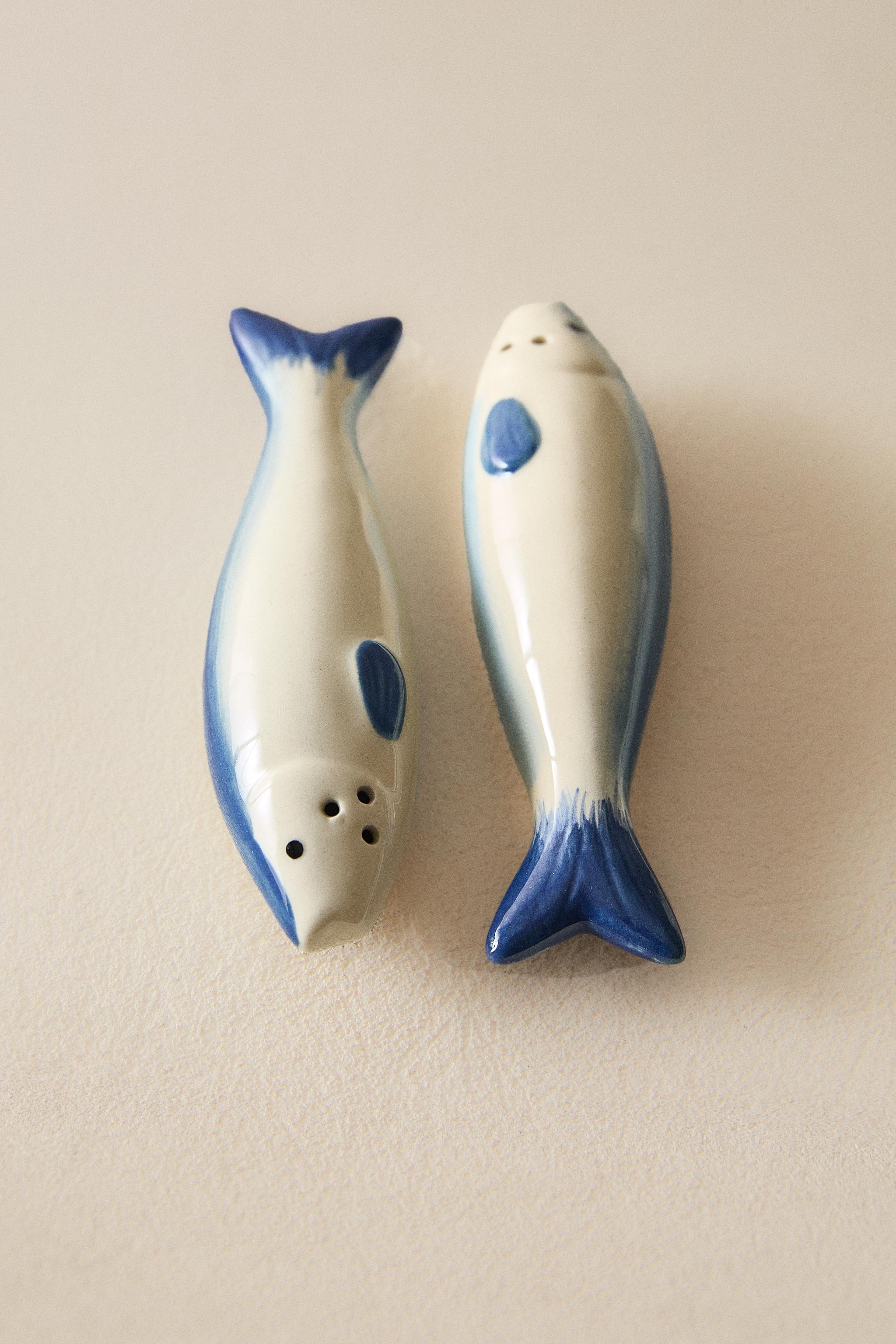 SARDINE SALT AND PEPPER SET