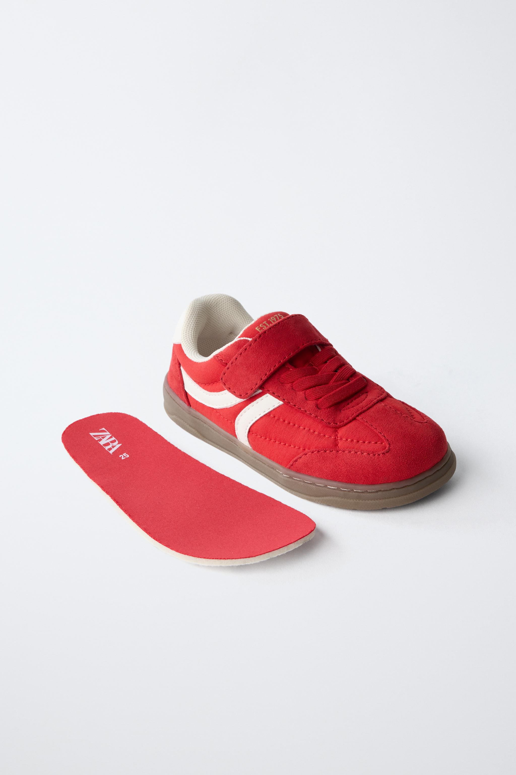BAREFOOT SNEAKERS