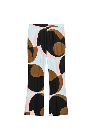 HOSE MIT GEOMETRISCHEM PRINT UND MINI-FLARE - Bunt von Zara