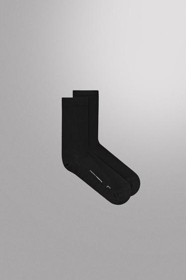 PACK OF 2 TECHNICAL TRAINING SOCKS - Black by Zara