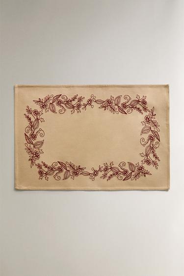 Zara EMBROIDERED CHRISTMAS PLACEMAT WITH BRANCH DESIGN - Red - Image 0