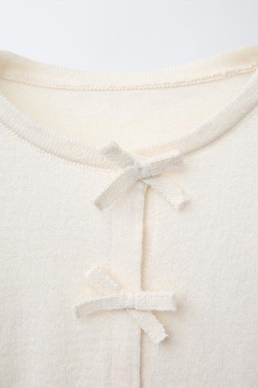 GILET EN MAILLE NŒUDS - Écru de Zara - Image 2