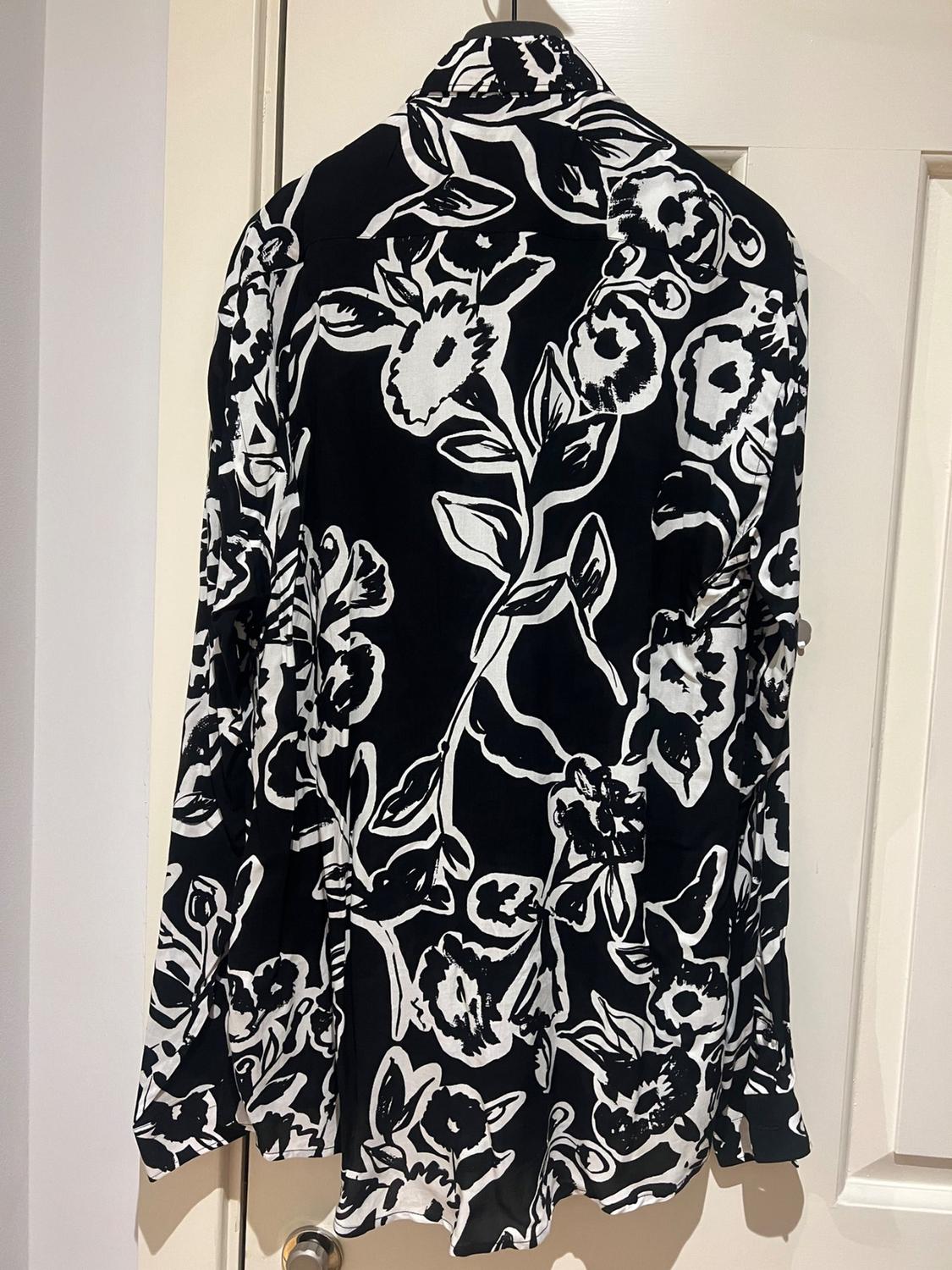 TWO-TONE PRINT SHIRT - Image 2
