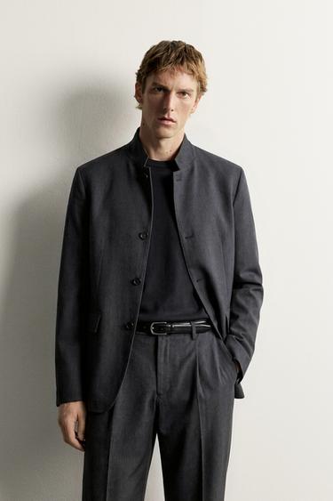 AMERICANA DE VESTIT AMB COLL DE TIRA REGULAR FIT - Blavós de Zara